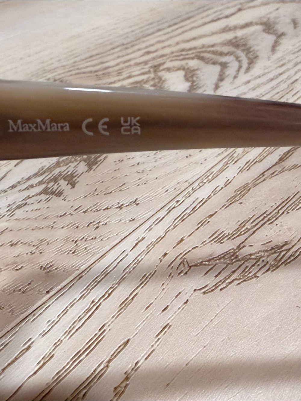 Max Mara Oversized Beige Gradient Shield Sunglasses - Picture 4 of 7